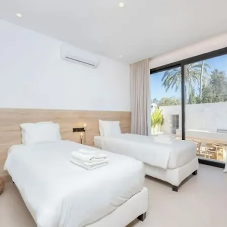 Unula Puerto Banus Lejlighed